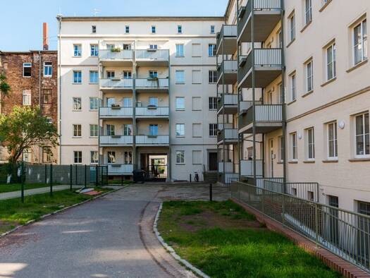 Wohnung zur Miete 553 € 2 Zimmer 76,6 m² 4. Geschoss frei ab sofort Freiimfelder Straße 105 Freiimfelde Halle (Saale) 06112