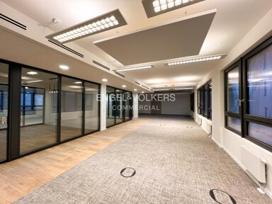 Büro-/Praxisfläche zur Miete 18 € 2.231,1 m² Bürofläche teilbar ab 155 m² Tegel Berlin 13507