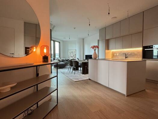 Wohnung zur Miete - Erstbezug Wohnen auf Zeit 4.290 € 3 Zimmer 102 m² frei ab sofort Junghofstrasse 5 Innenstadt Frankfurt am Main 60315