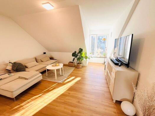 Wohnung zur Miete 1.229 € 3 Zimmer 88 m² 3. Geschoss Innenstadt Trier 54290