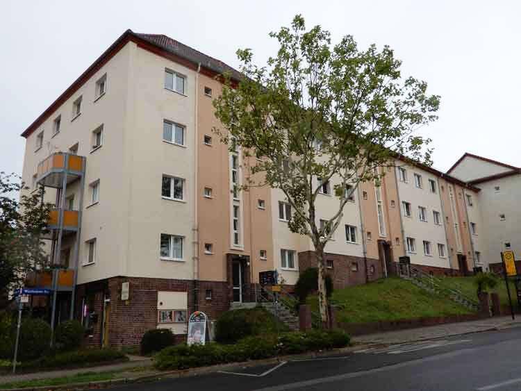 Property thumbnail 2