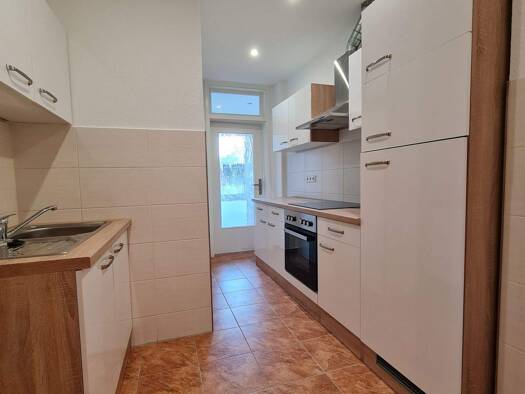 Wohnung zur Miete 400 € 2 Zimmer 59 m² 1. Geschoss frei ab sofort Waldheim 04736