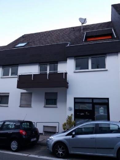 Wohnung zur Miete 750 € 2 Zimmer 75 m² Dachgeschoss frei ab sofort Alt-Saarbrücken Saarbrücken 66117
