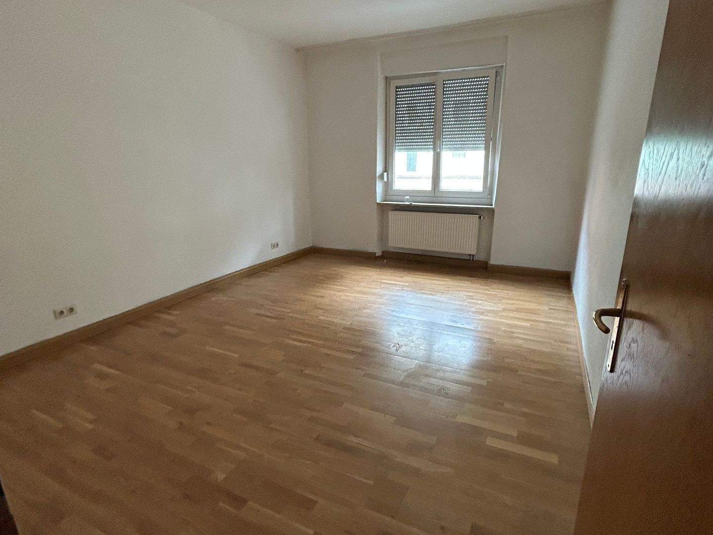 Die Maklerinnen präsentieren: ruhige 3 Zimmer Whg. mit Balkon – Gugelstr. 124, 90459 Nürnberg – Vorschaubild 5