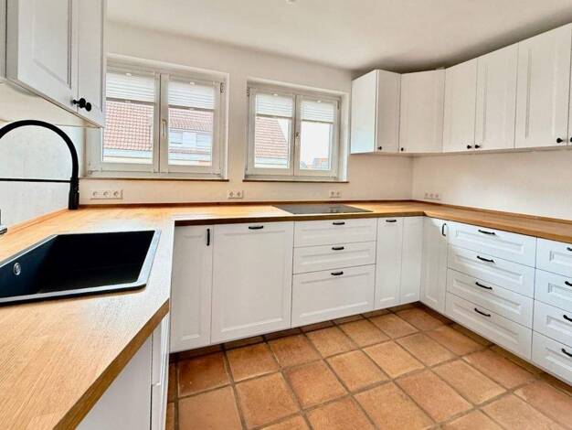 Wohnung zum Kauf 279.000 € 4 Zimmer 88 m² Fellbach Fellbach 70734