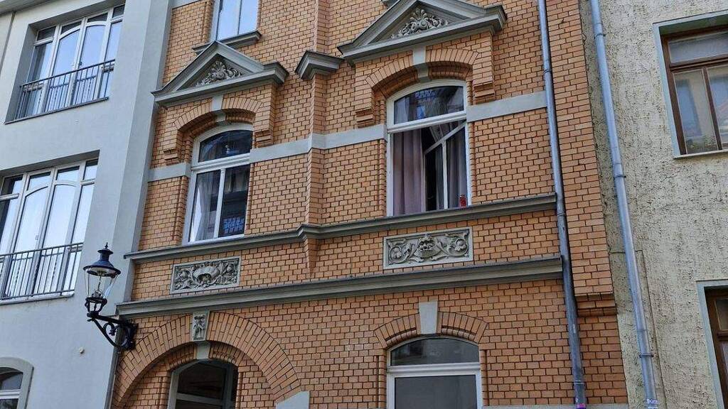 Laden zur Miete provisionsfrei 1.300 € 2 Zimmer 110 m² Verkaufsfläche West Jena 07743