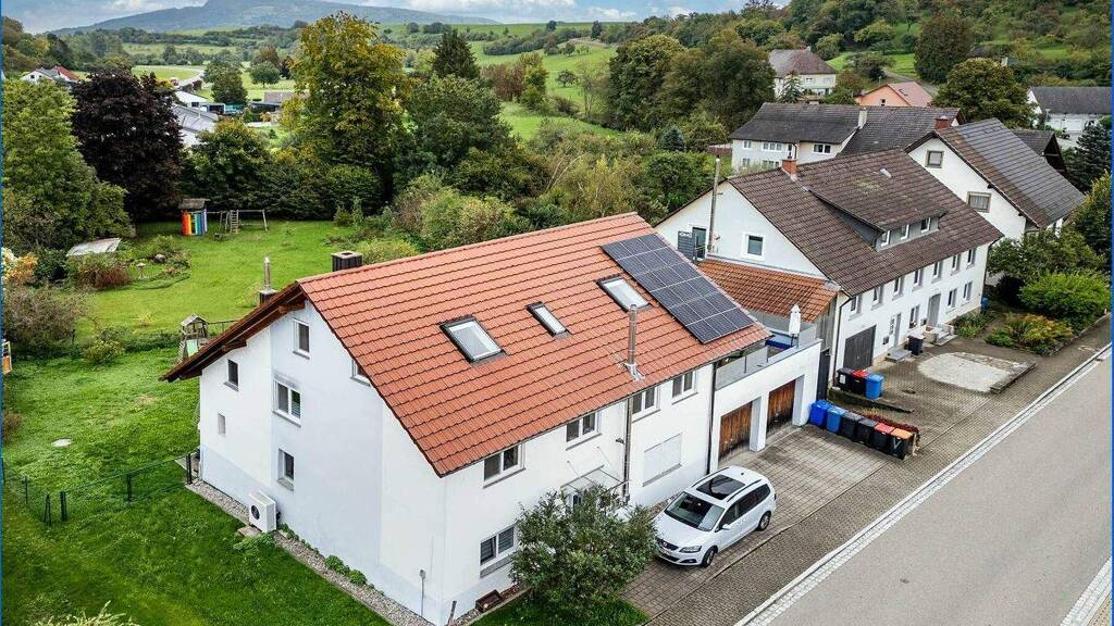 Mehrfamilienhaus zum Kauf 629.500 € 8,5 Zimmer 220 m² 756 m² Grundstück Büßlingen Tengen / Büßlingen 78250