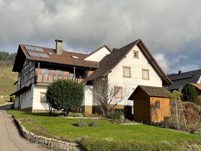 Einfamilienhaus zum Kauf 495.000 € 6 Zimmer 180 m²<br/>Wohnfläche 1.541 m²<br/>Grundstück Ortsgebiet Kappelrodeck 77876