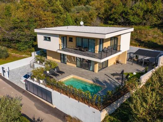 Haus zur Miete 4.500 € 5 Zimmer 190 m² Sveti Petar, Moscenicka Draga Mošćenička Draga