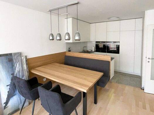 Wohnung zur Miete 877 € 2 Zimmer 45,3 m² 4. Geschoss frei ab 01.05.2026 Beckmanngasse Wien 1140