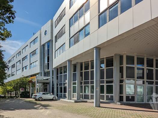 Tiefgaragenstellplatz zur Miete provisionsfrei 90 € Eschborn Eschborn 65760