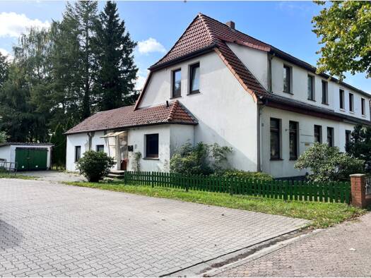 Doppelhaushälfte zum Kauf provisionsfrei 110.000 € 7,5 Zimmer 150 m² 683 m² Grundstück Lindhooper Straße (Verden) 84 Verden Verden (Aller) 27283