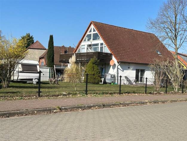 Mehrfamilienhaus zum Kauf 299.000 € 8 Zimmer 224 m² 953 m² Grundstück Leese , Weser 31633
