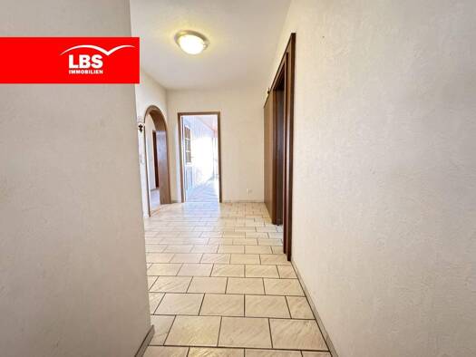 Wohnung zum Kauf 199.000 € 3 Zimmer 100 m² frei ab sofort Neubeckum Beckum 59269