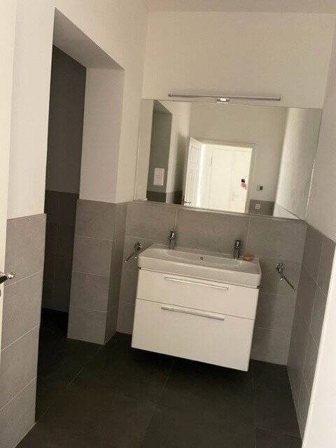 MODERNES WOHNEN! Wohnung mit Parkett, Fußbodenheizung, Balkon und Lift – Gießerstraße 21, 9130 Chemnitz – Vorschaubild 7
