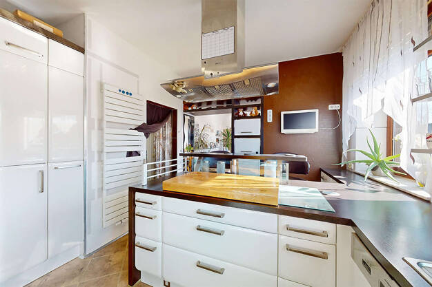 Wohnung zum Kauf 199.900 € 4 Zimmer 93,7 m² 1. Geschoss Röhe Eschweiler 52249