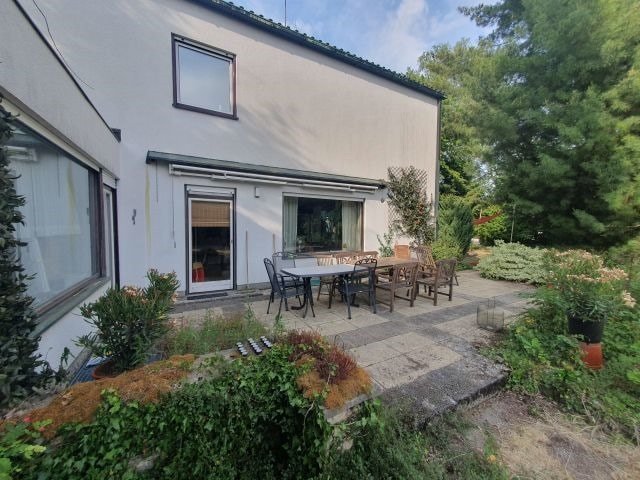 Einfamilienhaus zum Kauf 1.750.000 € 7 Zimmer 179 m²<br/>Wohnfläche 633 m²<br/>Grundstück ab sofort<br/>Verfügbarkeit Waldperlach München 81739