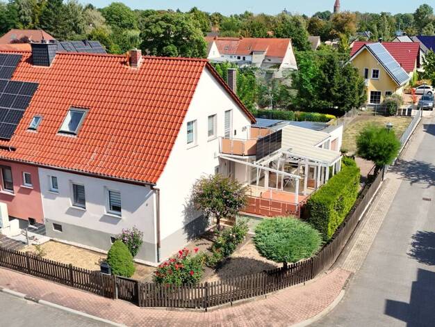 Doppelhaushälfte zum Kauf 160.000 € 3 Zimmer 147 m² 524 m² Grundstück frei ab 01.06.2027 Ackerstraße 8 Zörbig Zörbig 06780