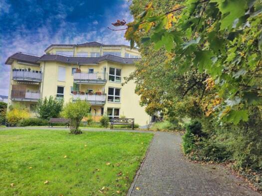 Wohnung zum Kauf 247.500 € 2 Zimmer 63,8 m² Kelkheim 65779