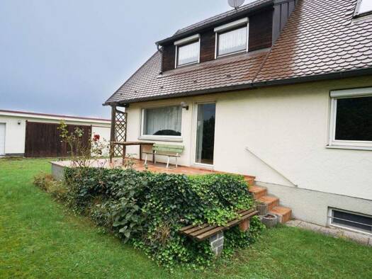 Einfamilienhaus zum Kauf 680.000 € 7 Zimmer 150 m² 1.065 m² Grundstück Täfertingen Neusäß 86356