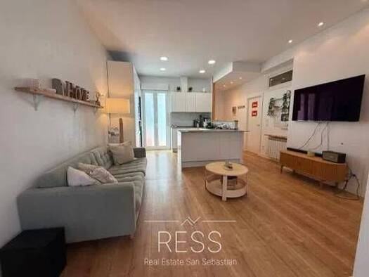 Wohnung zur Miete 1.600 € 2 Zimmer 75 m² 1. Geschoss Ategorrieta Hiribidea, 73 San Sebastián 20013