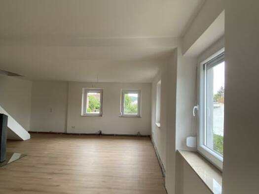 Maisonette zur Miete 1.080 € 4,5 Zimmer 136 m² 1. Geschoss Birkenallee 14 Lichtenau 91586