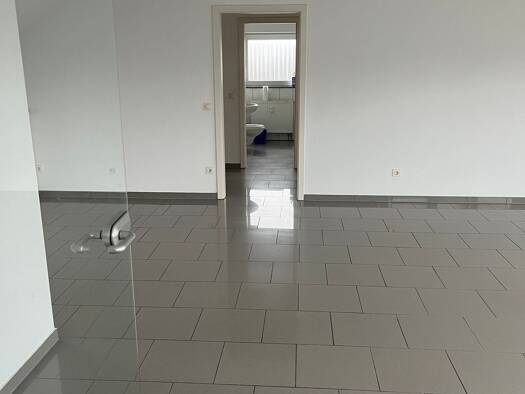 Terrassenwohnung zur Miete 850 € 3 Zimmer 96 m² Geschoss 2/3 frei ab sofort Waldniel Schwalmtal 41366