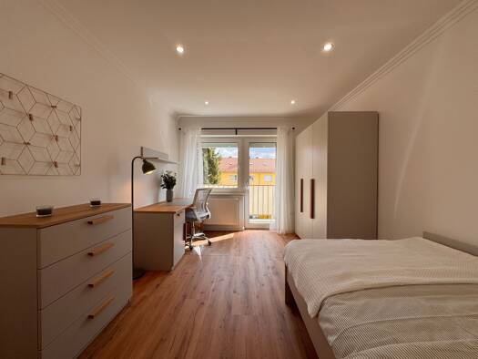 WG-Zimmer zur Miete 830 € 3 Zimmer 14 m² Geschoss 2/3 frei ab sofort Colmarer Straße 1 Thalk.Obersendl.-Forsten-Fürstenr.-Solln München 81379