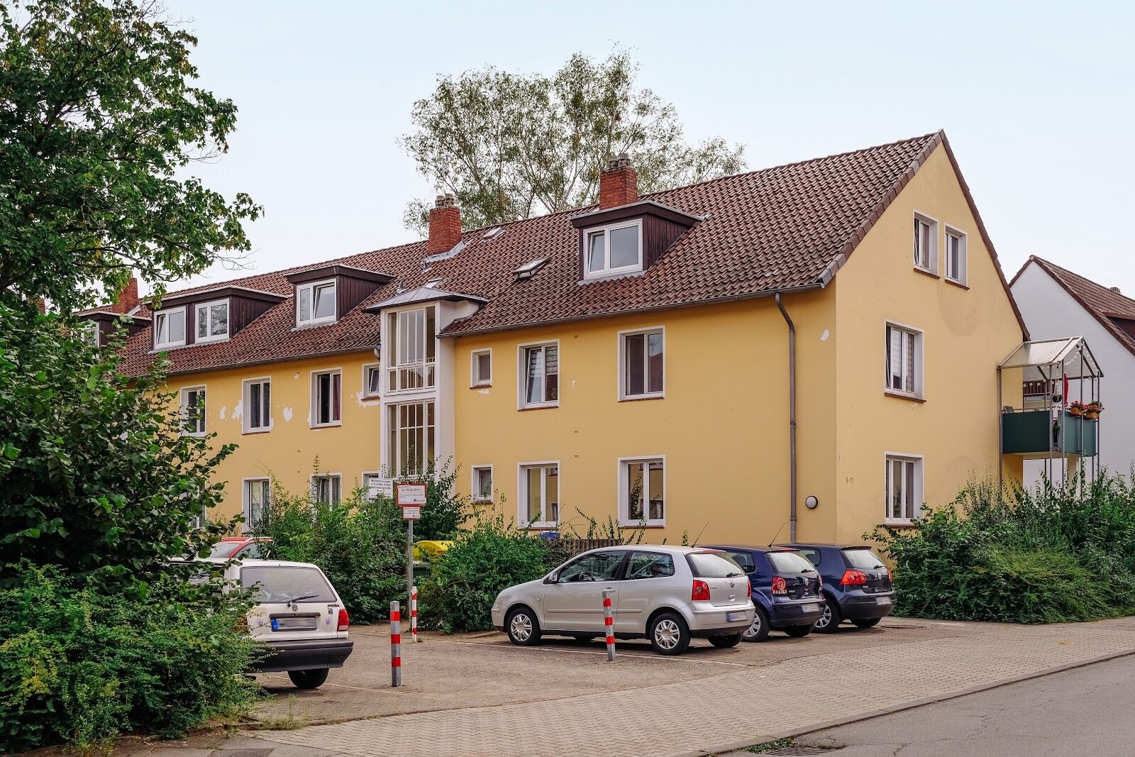 Wohnung zur Miete nur mit Wohnberechtigungsschein 381 € 2 Zimmer 52,6 m²<br/>Wohnfläche 1.<br/>Geschoss ab sofort<br/>Verfügbarkeit Köhlerbergstr. 9 Köhlerberg Wolfsburg 38440