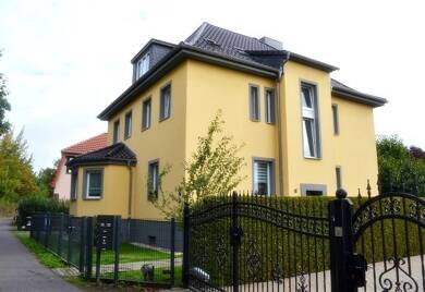 Mehrfamilienhaus zum Kauf 675.000 € 8 Zimmer 203 m² 695 m² Grundstück Karow Berlin 13125