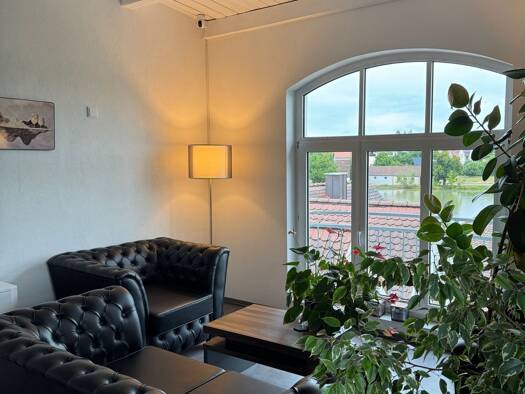 Büro-/Praxisfläche zur Miete provisionsfrei 828 € 4,5 Zimmer 142 m² Bürofläche Leutershausen Leutershausen 91578