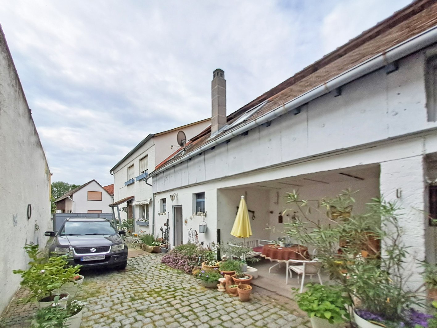 Bauernhaus zum Kauf 450.000 € 5 Zimmer 197 m²<br/>Wohnfläche 578 m²<br/>Grundstück ab sofort<br/>Verfügbarkeit Einhausen 64683