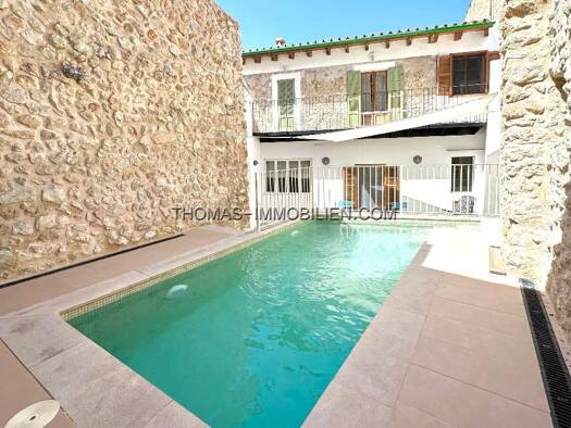 Villa zur Miete 2.750 € 5 Zimmer 120 m² 100 m² Grundstück Selva 07369