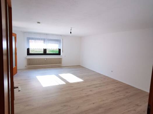 Wohnung zur Miete 583 € 1,5 Zimmer 62 m² Geschoss -1/1 frei ab 01.01.2027 Dauchingen 78083