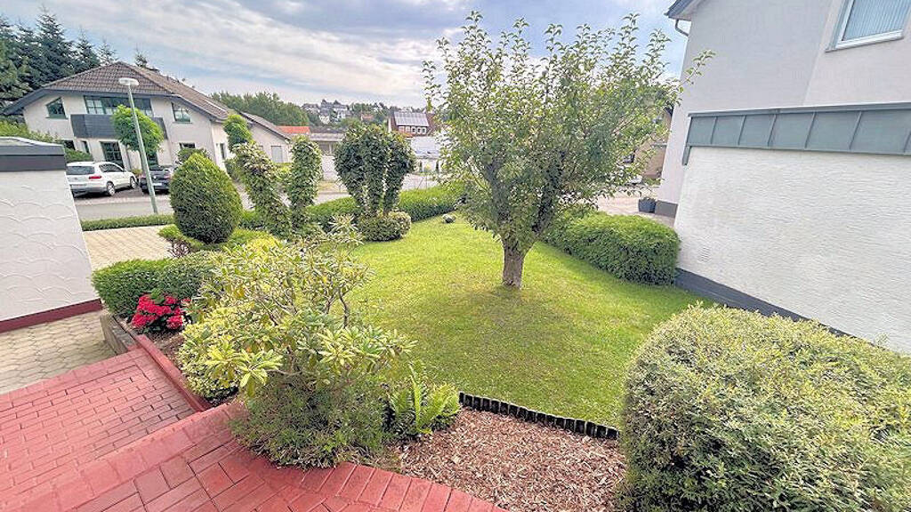 Terrassenwohnung zum Kauf 228.000 € 5 Zimmer 144 m² Belecke Warstein 59581