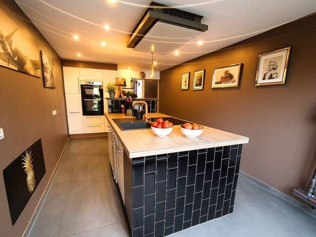 Reihenmittelhaus zum Kauf 548.000 € 7 Zimmer 152,3 m² 251 m² Grundstück Niederbachem Wachtberg / Niederbachem 53343