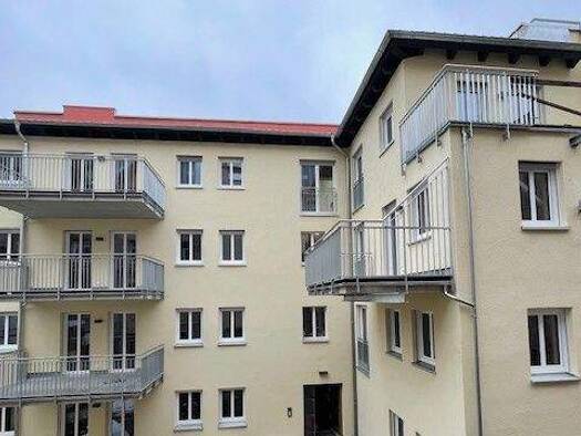 Wohnung zur Miete 1.645 € 3 Zimmer 106,1 m² frei ab 01.01.2026 Innenstadt Fürth 90762