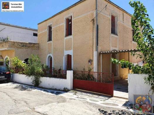 Einfamilienhaus zum Kauf 210.000 € 5 Zimmer 210 m² 300 m² Grundstück * * Vori 702 00