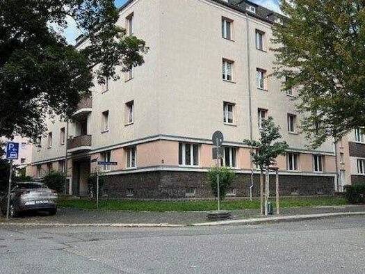 Wohnung zur Miete 350 € 3 Zimmer 55 m² frei ab sofort Pölbitz Zwickau 08058