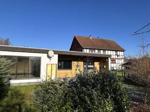 Einfamilienhaus zum Kauf 229.000 € 14 Zimmer 398 m² 1.880 m² Grundstück Gilsa Neuental-Gilsa 34599