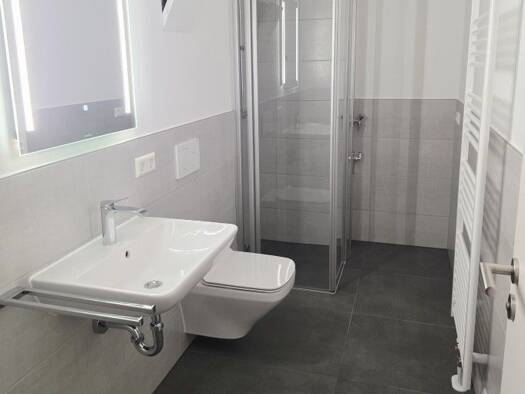 Terrassenwohnung zur Miete 550 € 1,5 Zimmer 34,3 m² frei ab 01.12.2026 Leubnitz-Neuostra Dresden 01219