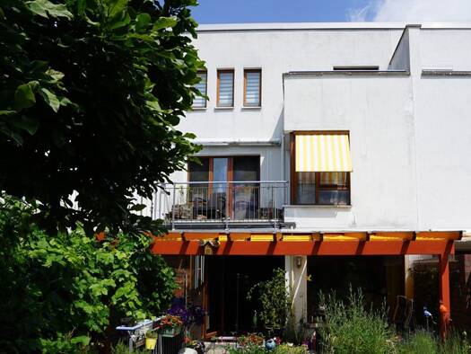 Reihenmittelhaus zum Kauf 430.000 € 4 Zimmer 130 m² 180 m² Grundstück Braunschweig / Weststadt 38120