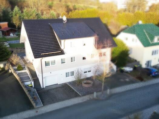 Doppelhaushälfte zum Kauf 469.000 € 6 Zimmer 146 m² 387 m² Grundstück Hofgeismar Hofgeismar 34369