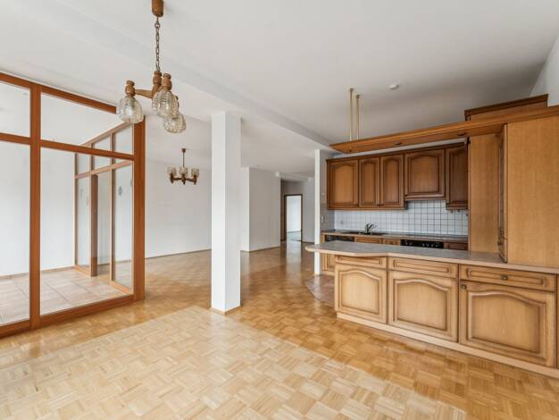 Wohnung zum Kauf 449.000 € 5,5 Zimmer 147,7 m² 2. Geschoss Schwenningen Villingen-Schwenningen 78054