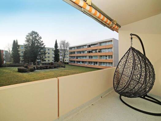 Wohnung zum Kauf 300.000 € 2 Zimmer 64,3 m² frei ab 01.10.2026 Germering Germering 82110