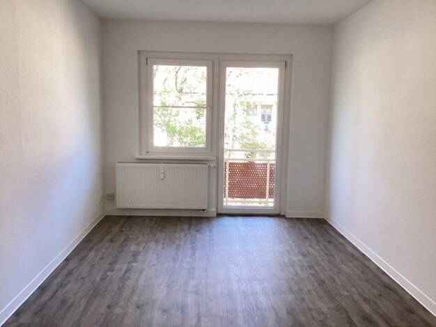 Wohnung zur Miete 525 € 3 Zimmer 57,8 m² frei ab 27.10.2026 Rathausstraße 52 Markkleeberg Markkleeberg 04416