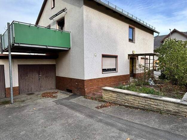 Einfamilienhaus zum Kauf 149.000 € 6 Zimmer 146 m² 209 m² Grundstück Bertelsdorf Coburg-Bertelsdorf 96450