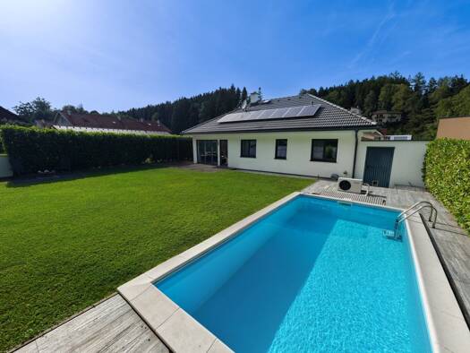 Bungalow zum Kauf 665.000 € 98 m² 622 m² Grundstück Seewalchen am Attersee 4863