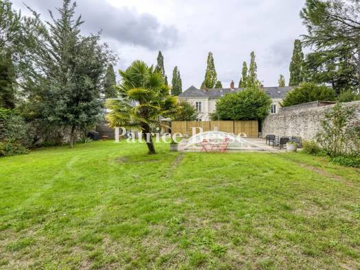 Reihenmittelhaus zum Kauf 1.070.000 € 7 Zimmer 155 m² 846 m² Grundstück Decré-Cathédrale Nantes 44300