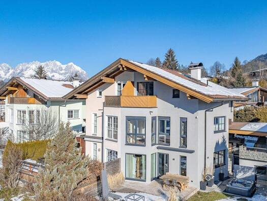 Doppelhaushälfte zum Kauf 1.700.000 € 4 Zimmer 122 m² 265 m² Grundstück Kitzbühel 6370